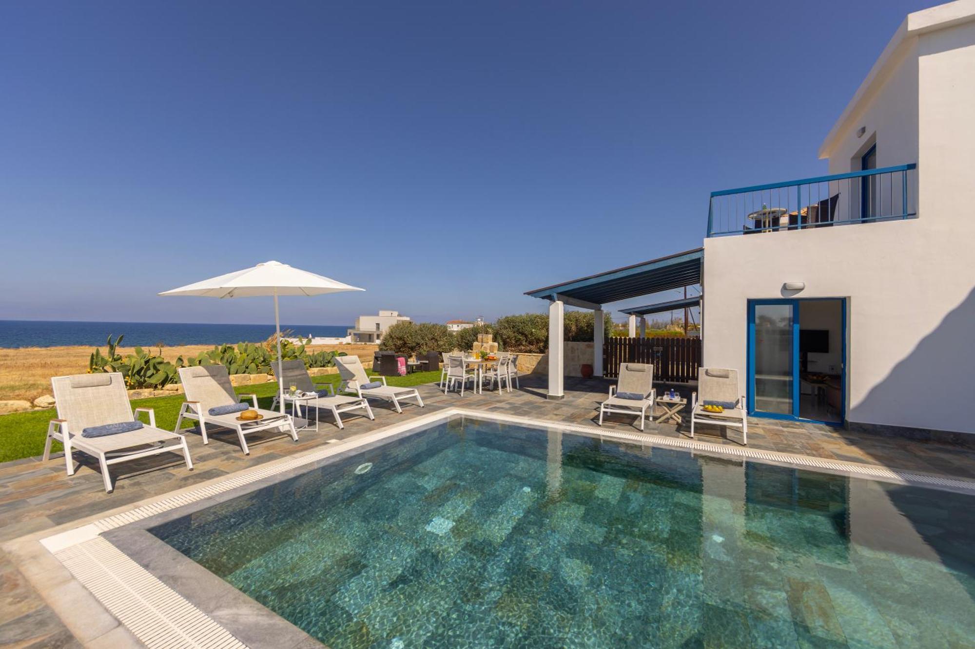 Diana Seaside Villas โพมอส ภายนอก รูปภาพ