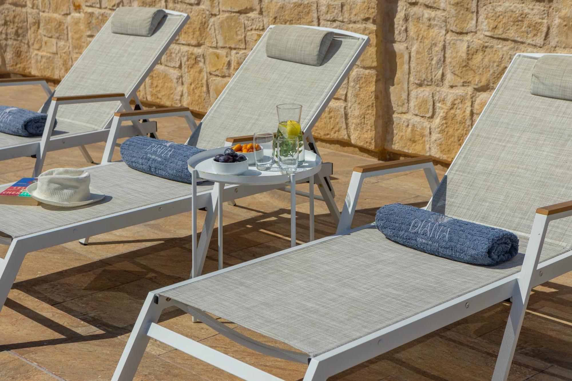 Diana Seaside Villas โพมอส ภายนอก รูปภาพ