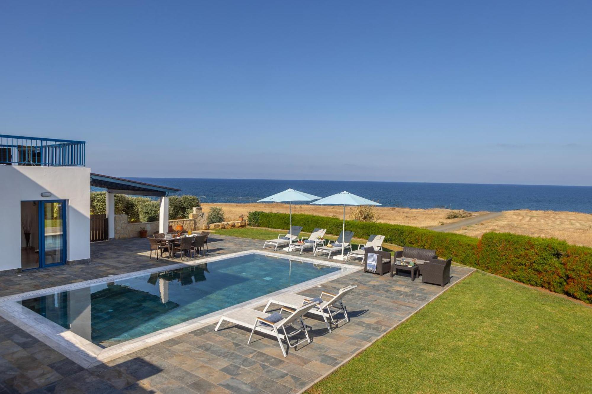 Diana Seaside Villas โพมอส ภายนอก รูปภาพ