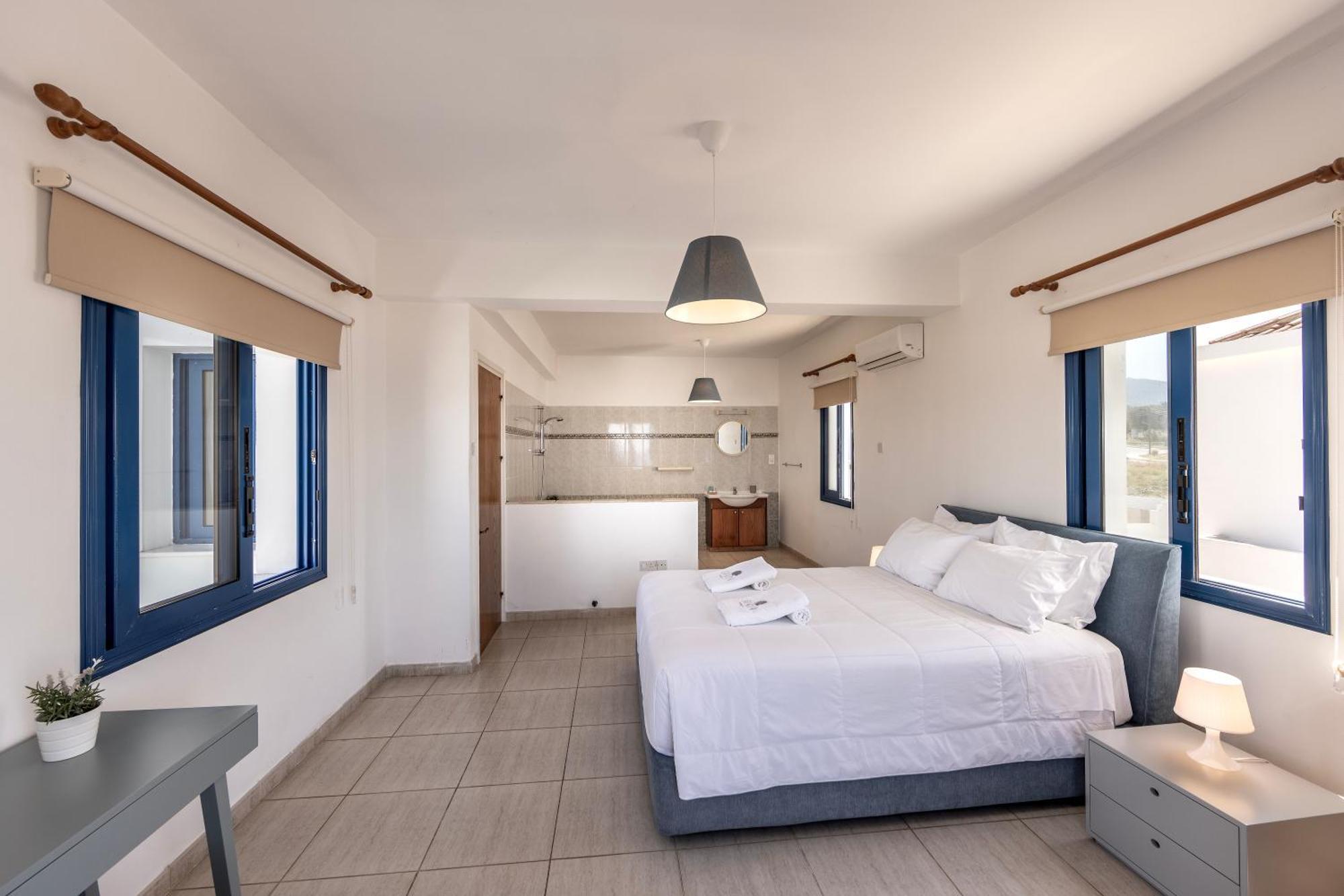 Diana Seaside Villas โพมอส ภายนอก รูปภาพ
